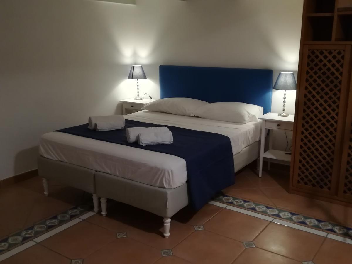 House Angioino 3* Napels